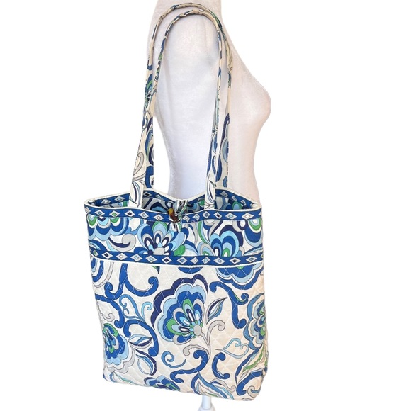 Handbags - Vera Bradley Blue Floral Tote Bag Purse